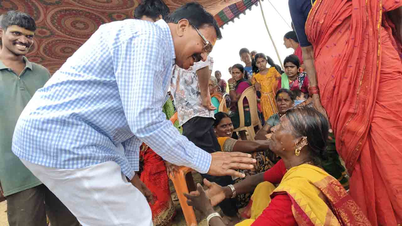 సారూ.. మీరుండగానే బాగుండే!