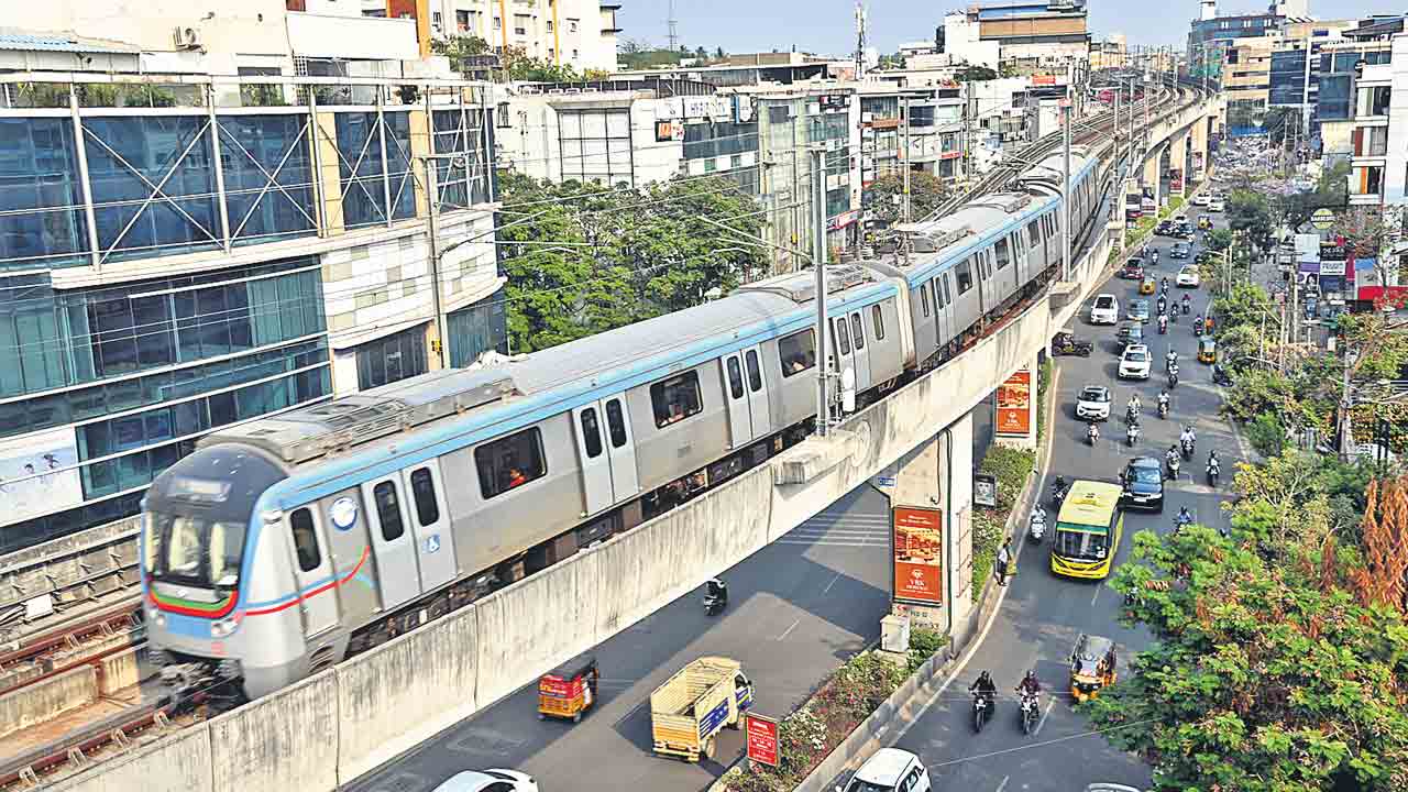 Metro Phase-2 | సీఎం ఆదేశించినా 126 రోజుల జాప్యం.. నత్తనడకన మెట్రో ఫేస్‌-2 పార్ట్‌ బీ డీపీఆర్‌