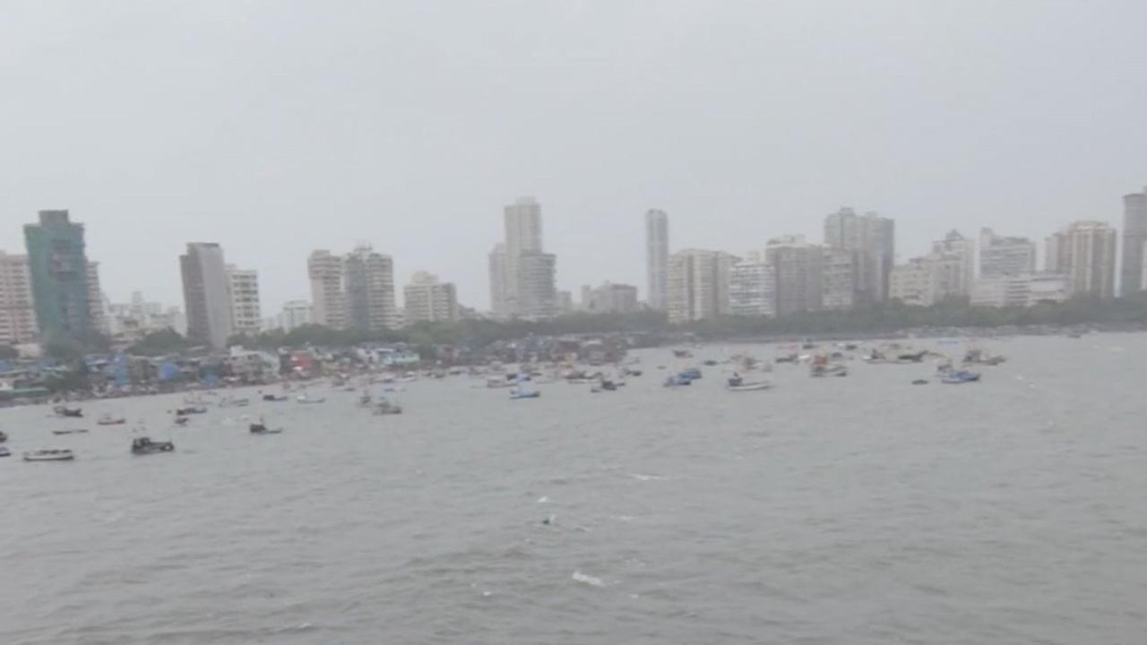 Heavy Rains | ముంబయిలో భారీ వర్షాలు.. 107 ఏళ్ల నాటి రికార్డు బ్రేక్‌..!