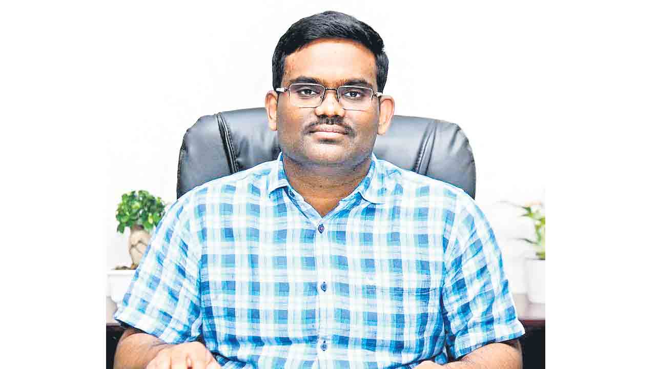 ఒకేసారి మూడు నెలల రేషన్‌