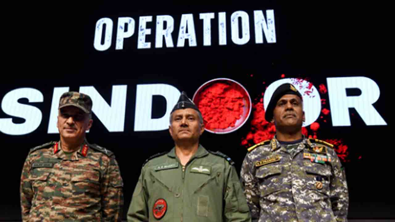 Operation Sindoor | కరాచీలోని క్షిపణి స్థావరంపై భారత్‌ దాడి.. ఐఏఎఫ్‌ అధికారి వెల్లడి