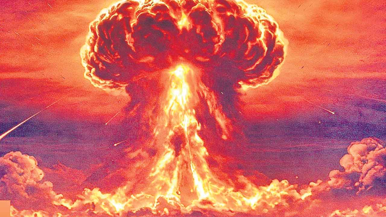 అణ్యస్త్రాలు.. అట్టకత్తులు కావు!