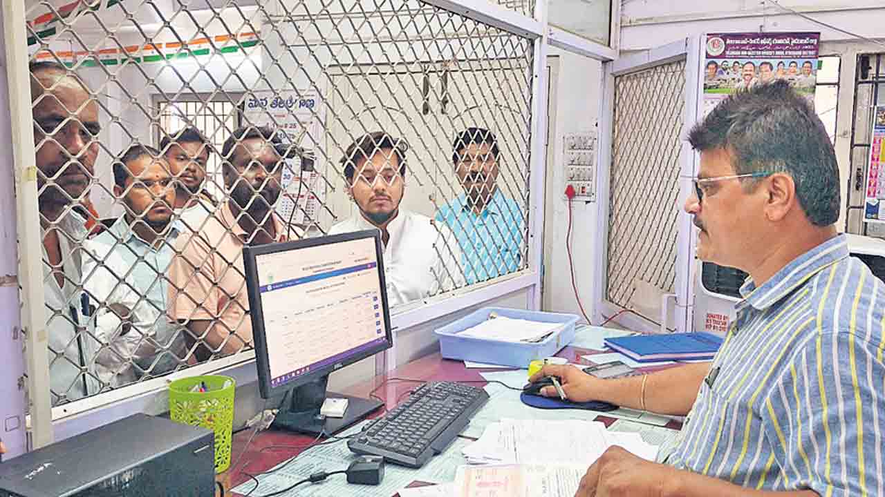 స్లాట్లు.. పాల్లు..