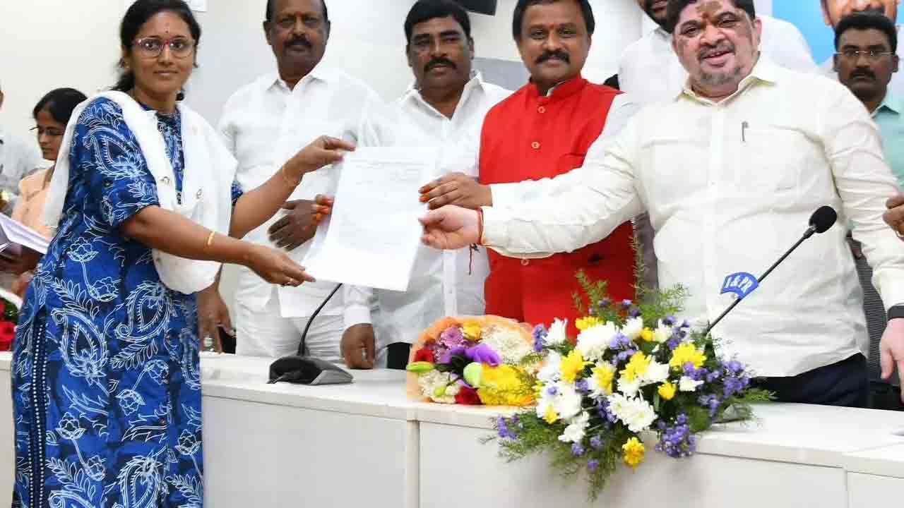 ఏఎంవీఐలకు నియామకపత్రాలు