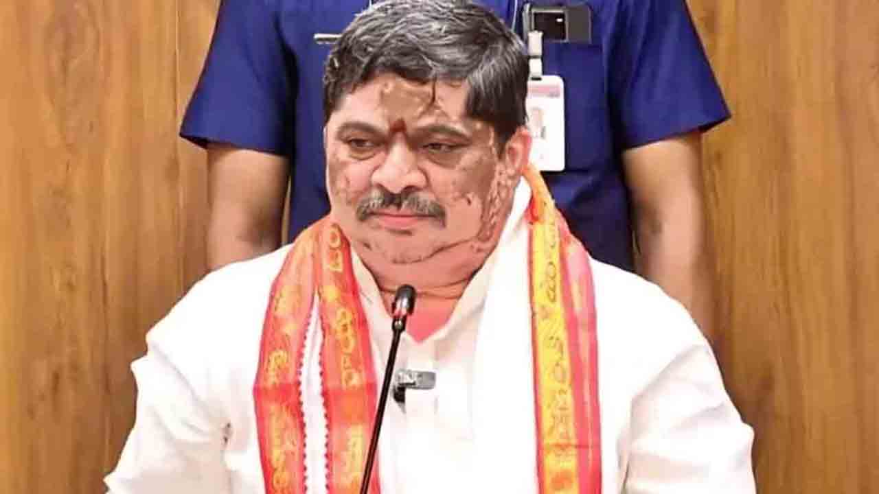 Ponnam Prabhakar | బీసీ రిజర్వేషన్ల పెంపు.. రాష్ట్ర బీజేపీ చీఫ్‌పై మంత్రి పొన్నం ప్రభాకర్‌ ఫైర్‌