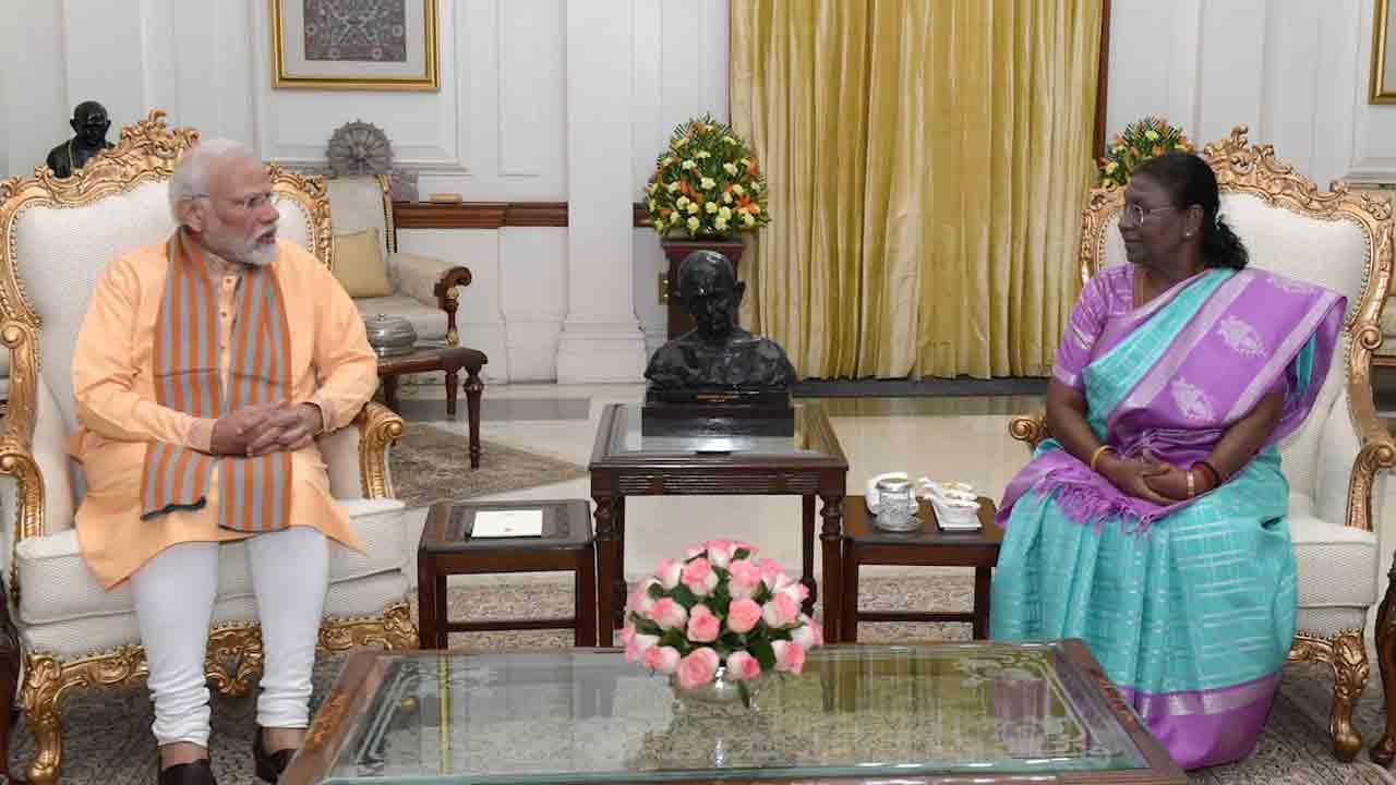 PM Modi | ఆపరేషన్‌ సిందూర్‌.. రాష్ట్రపతితో ప్రధాని మోదీ భేటీ