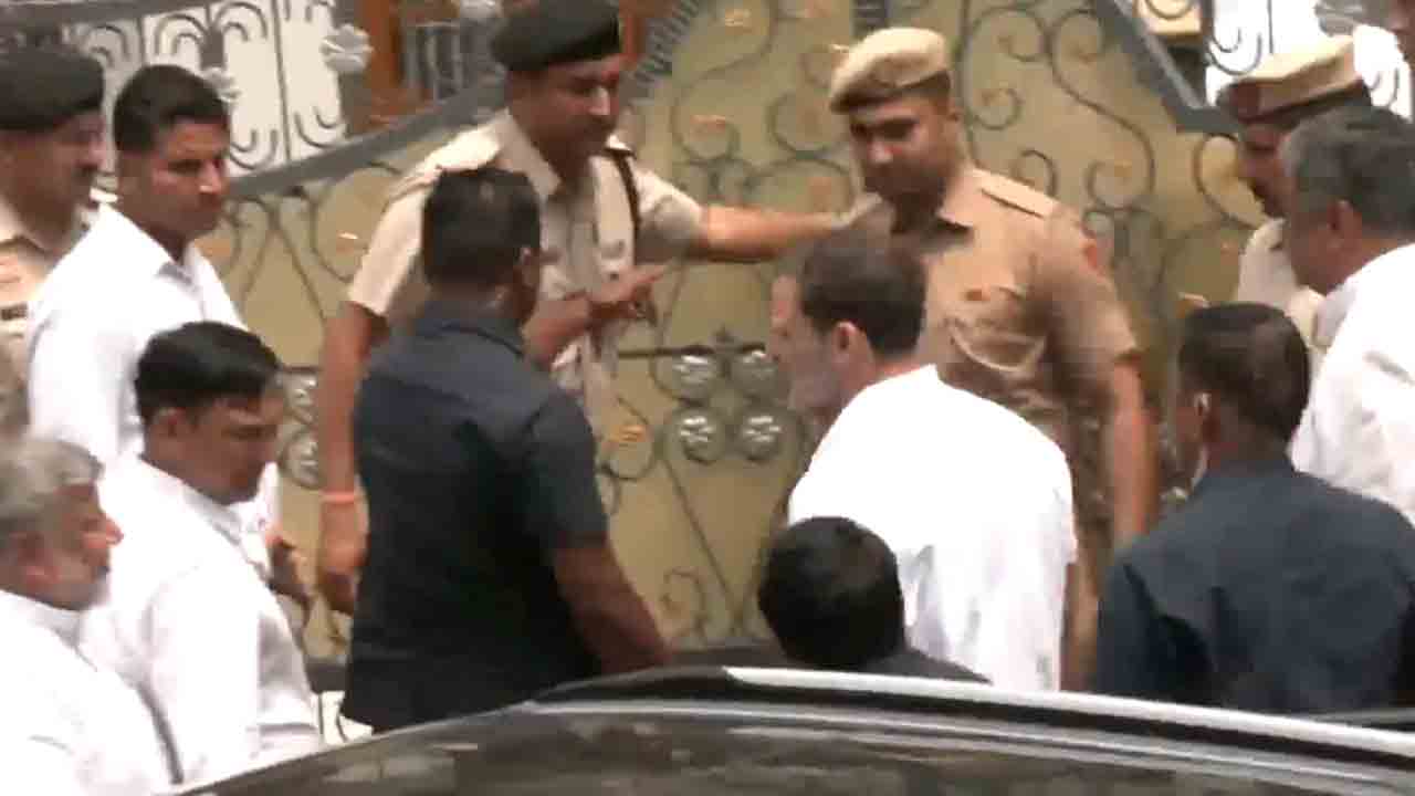 Rahul Gandhi | లెఫ్టినెంట్‌ వినయ్‌ నర్వాల్‌ కుటుంబ సభ్యులను పరామర్శించిన రాహుల్‌ గాంధీ