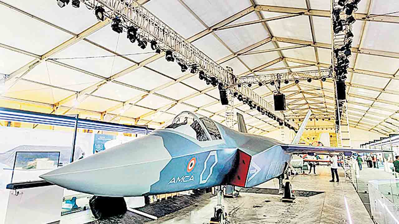 ఐదో తరం ఫైటర్‌ జెట్‌ ‘అమ్కా’ తయారీకి గ్రీన్‌సిగ్నల్‌