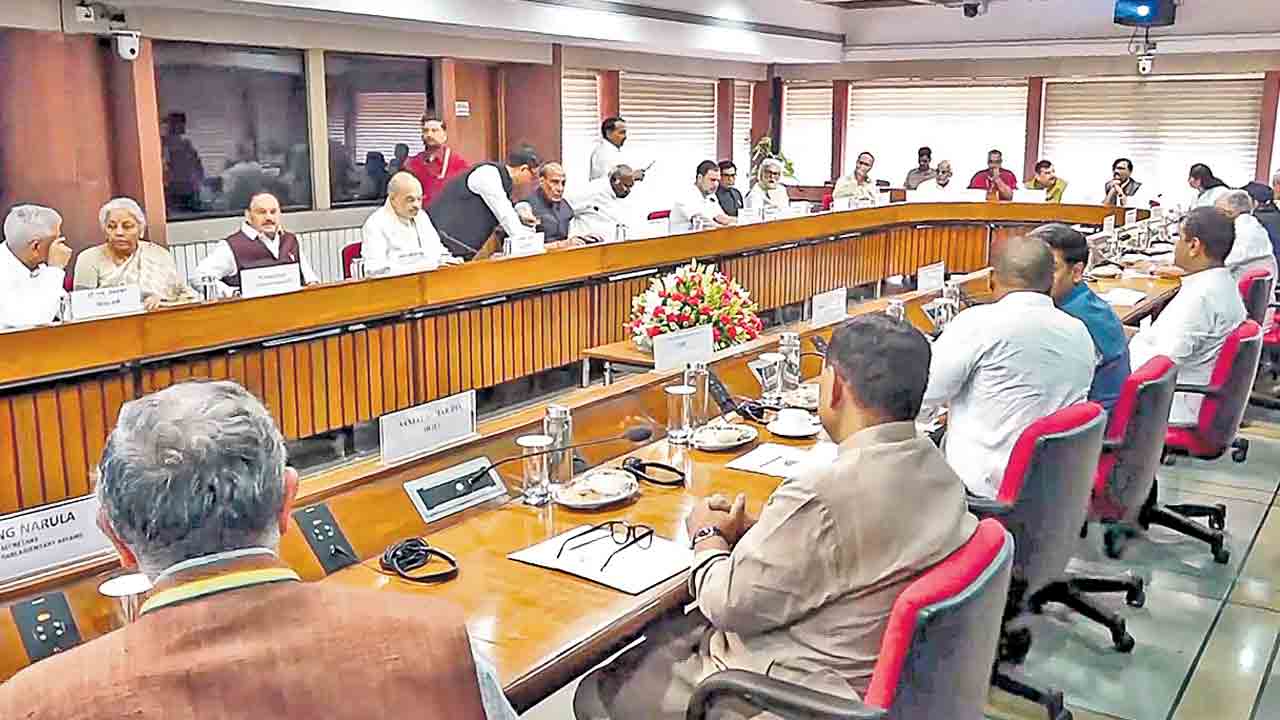 Operation Sindoor | ఆపరేషన్‌ సిందూర్‌ కొనసాగుతుంది.. పాక్‌ దాడులు చేస్తే గట్టిగా జవాబిస్తాం : రాజ్‌నాథ్‌ సింగ్‌