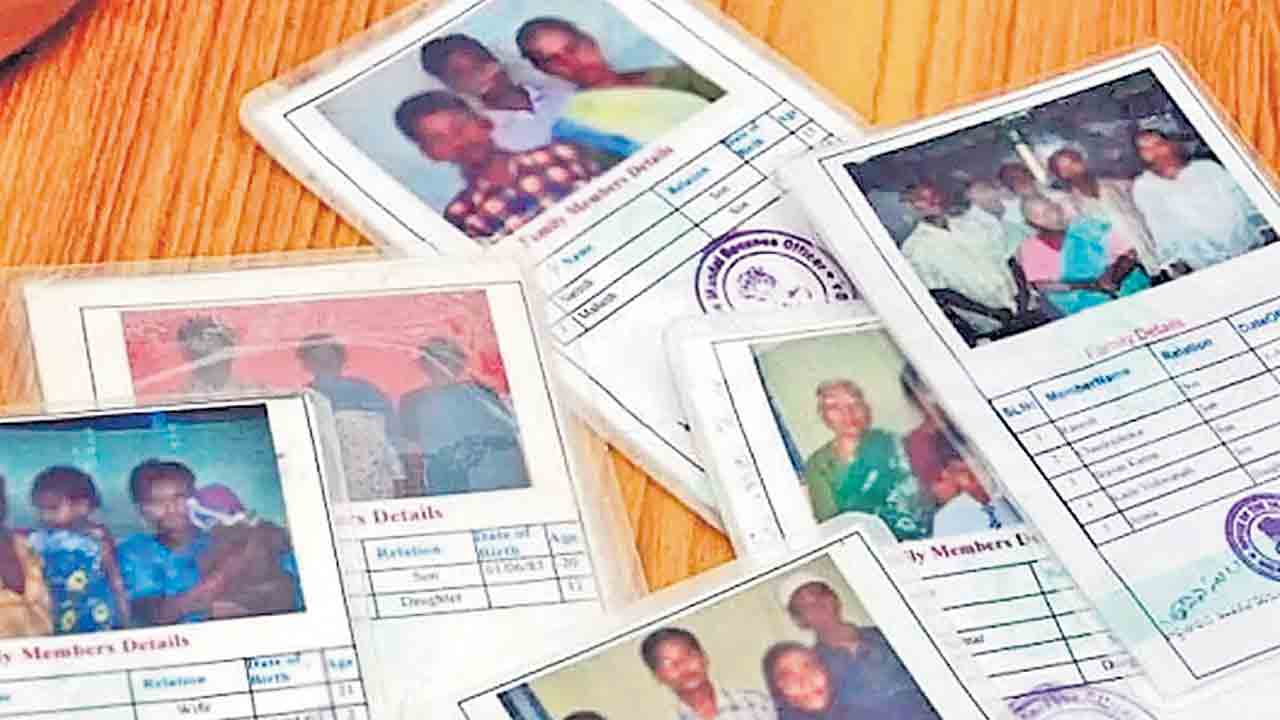 Ration Cards | అత్తగారి ఊర్లో దరఖాస్తు.. అమ్మగారి ఊర్లో పేర్లు.. తప్పుల తడకగా రేషన్‌కార్డులు!