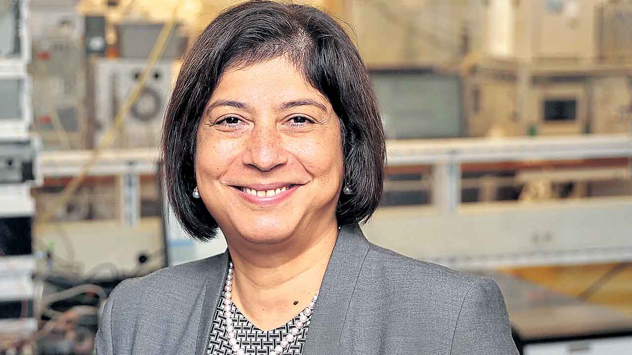 బయోమెడికల్‌ నాయిక