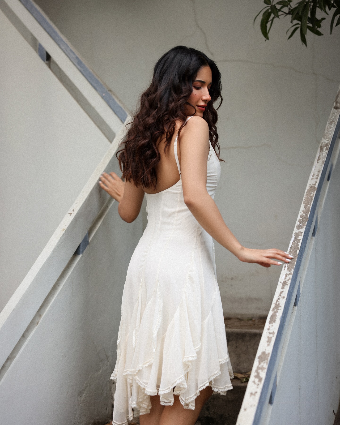 Ruhani Sharma (28)