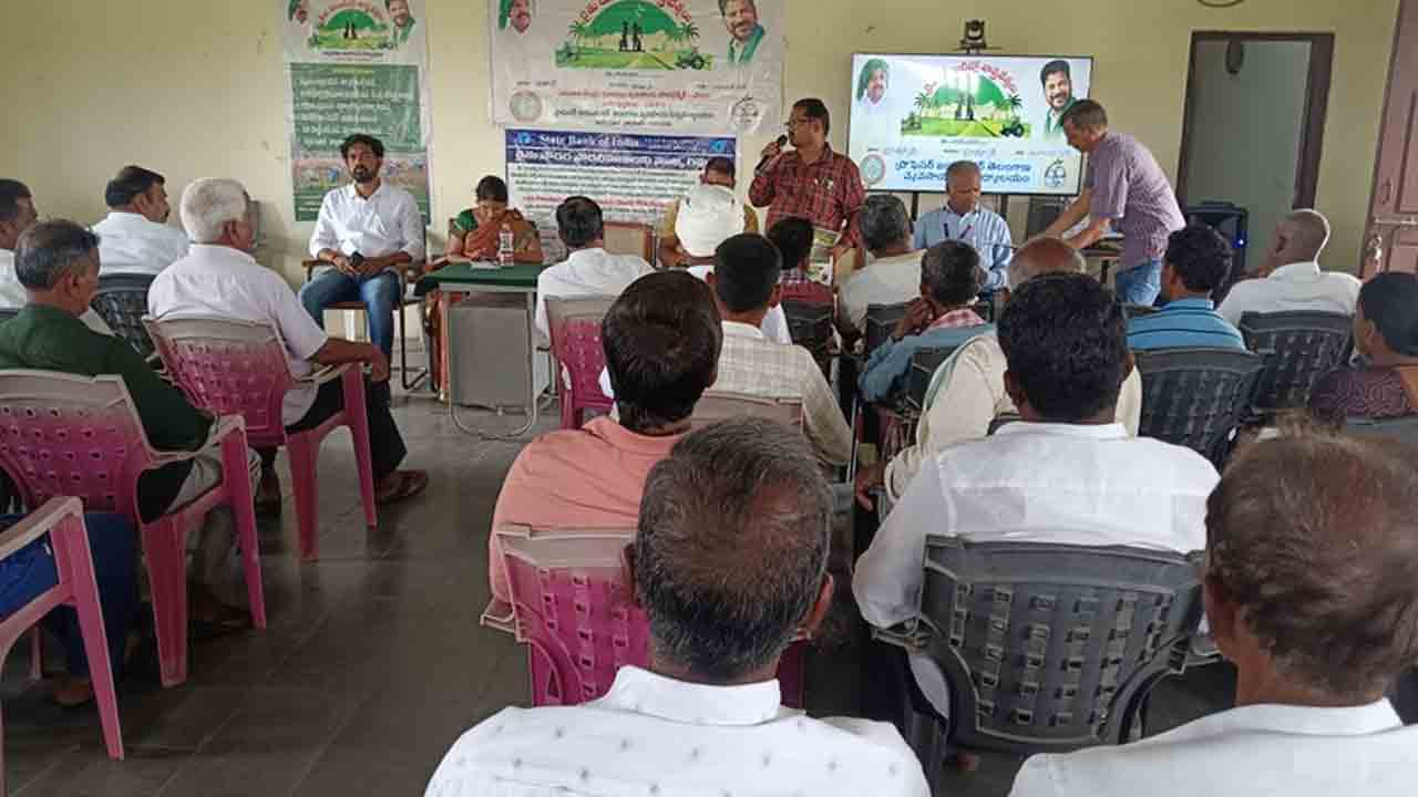 Scientist Bharat Bhushan | రైతులు పంటలతోపాటు భూసారాన్ని పెంచుకోవాలి : వ్యవసాయ శాస్త్రవేత్త భరత్ భూషణ్