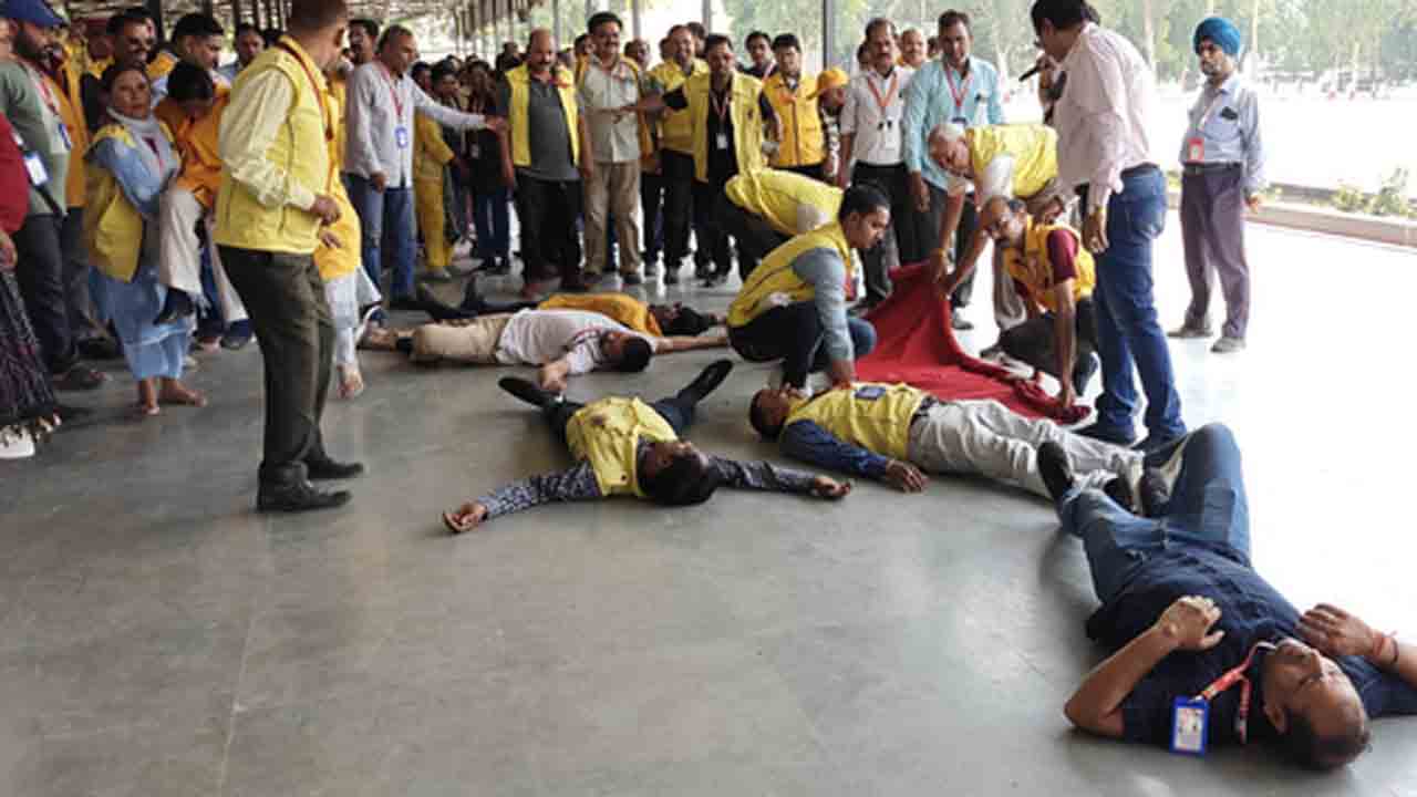 Mock Drills | హైదరాబాద్‌లోని నాలుగు ప్రాంతాల్లో రేపు సెక్యూరిటీ మాక్‌ డ్రిల్స్‌