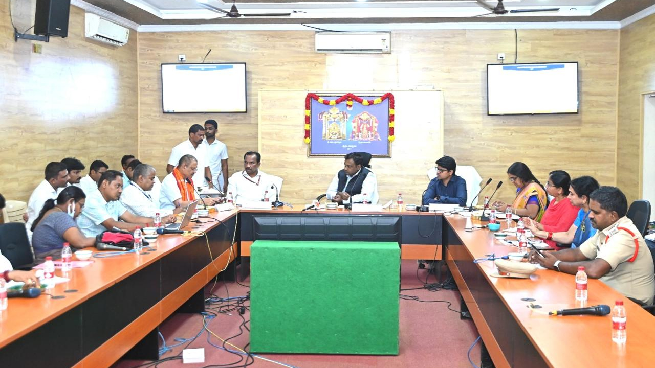 Srisailam | సంక్షేమ పథకాల అమలుపై షెడ్యూల్డ్‌ కులాల జాతీయ కమిషన్‌ కార్యదర్శి సమీక్ష