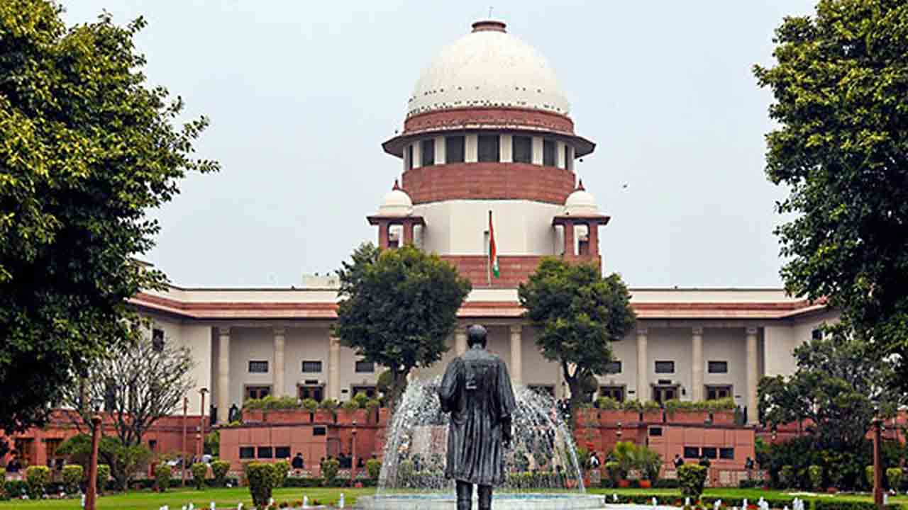 Supreme Court | సమయ్ రైనా సహా పలువురు కమెడియన్లకు సుప్రీంకోర్టు సమన్స్.. ఎందుకంటే..!