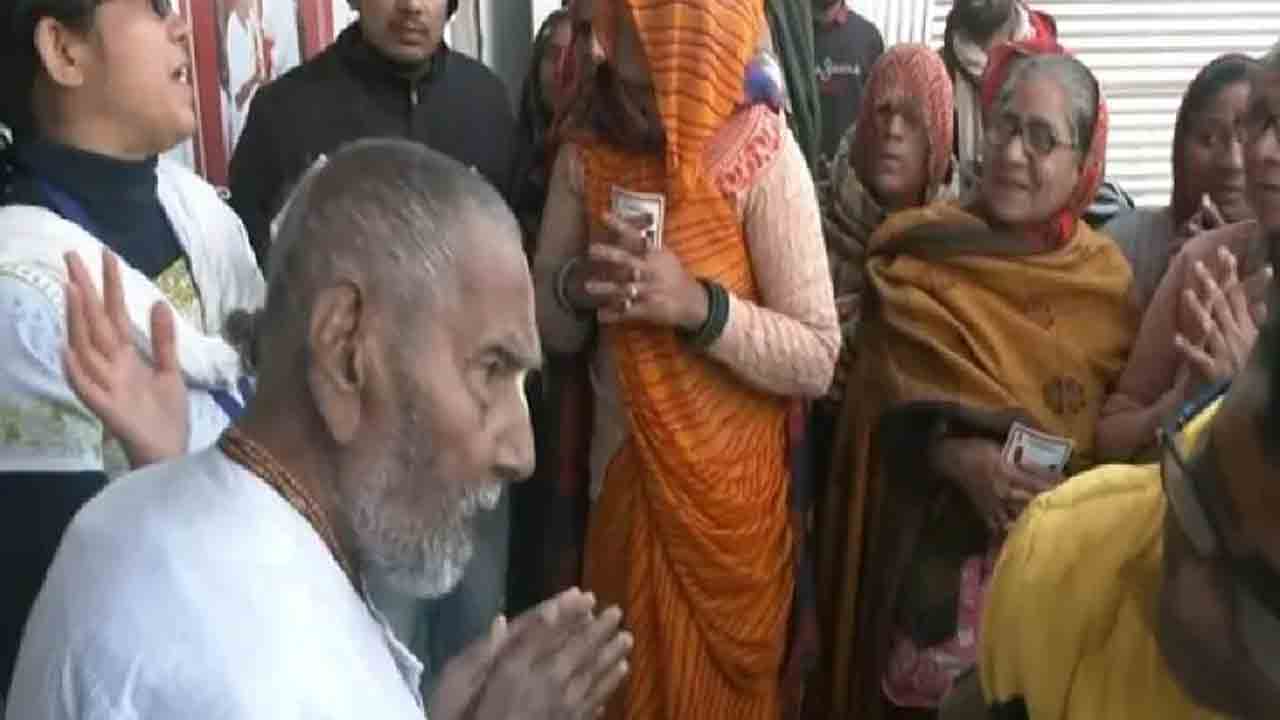 Swami Sivananda | ప్రముఖ యోగా గురువు శివానంద స్వామి కన్నుమూత
