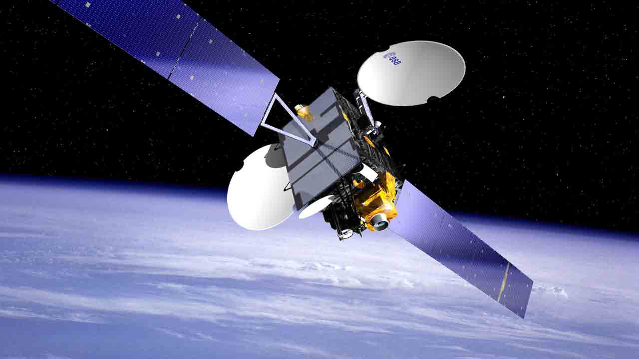 శాట్‌కమ్‌ సంస్థలకు షాక్‌