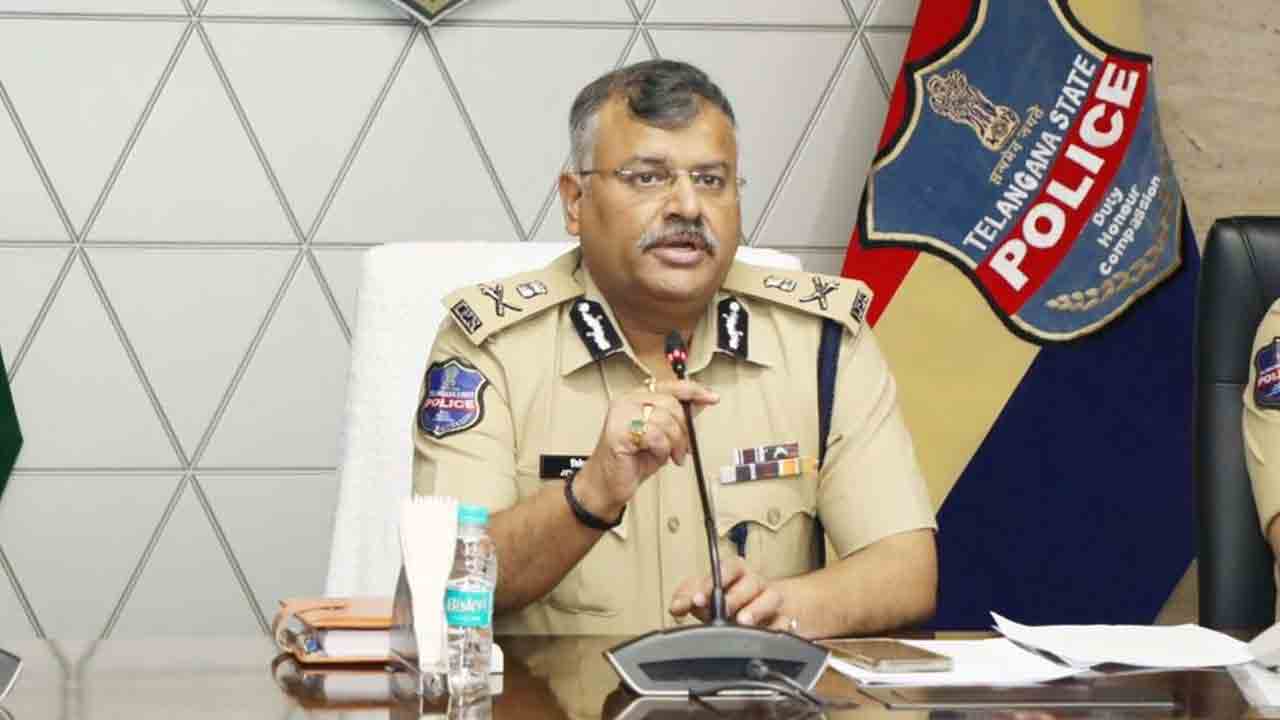 ప్రజా సంబంధాలు మెరుగుపర్చుకోండి డీజీపీ జితేందర్‌