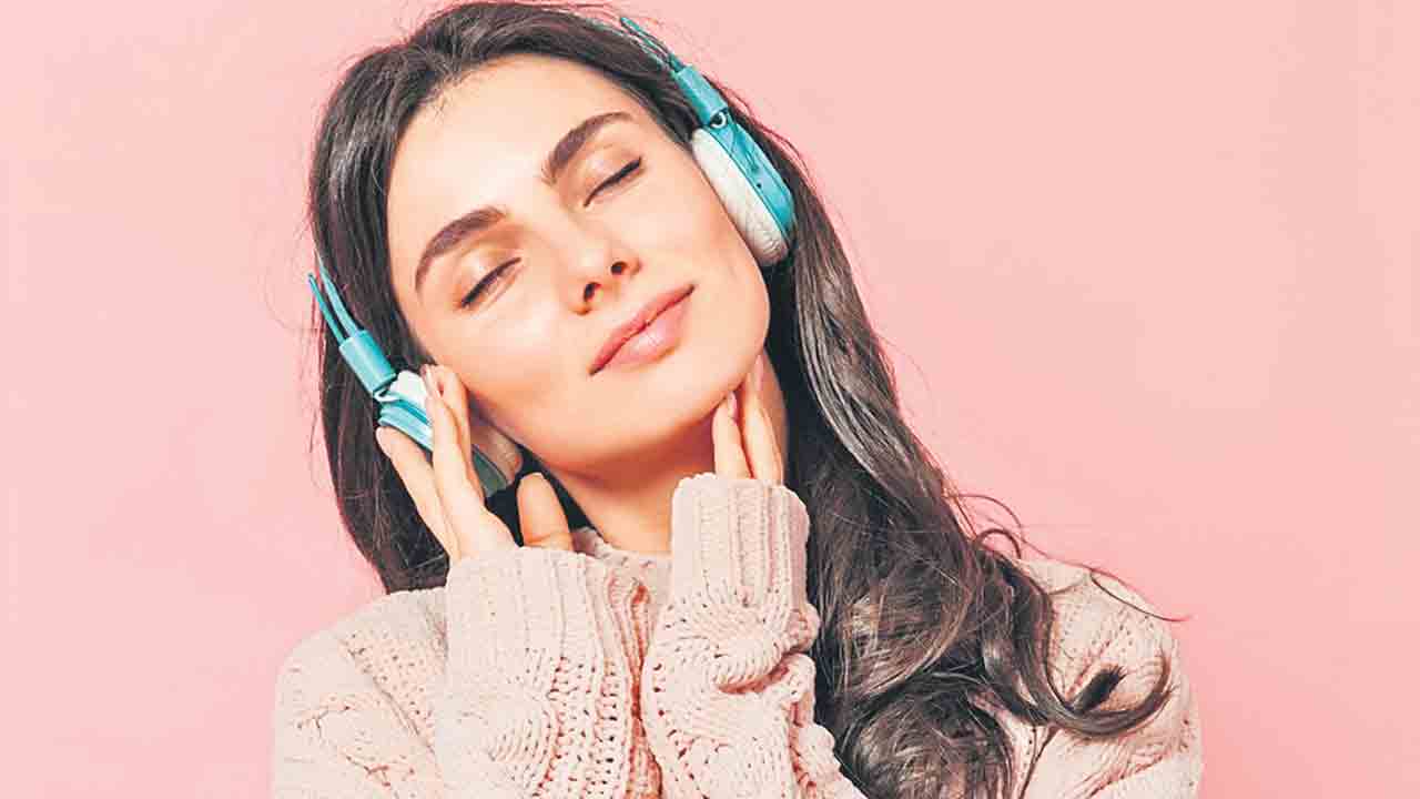 విన్నంతలో ఎన్ని వింతలో..