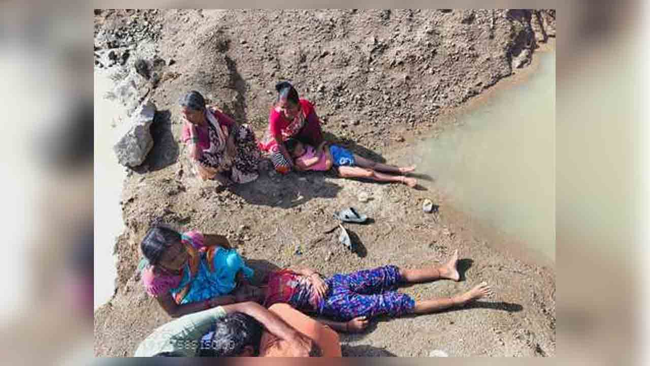 Tragedy | విషాదం.. ప్రమాదవశాత్తు నీటి కుంటలో పడి ఇద్దరు చిన్నారులు మృతి