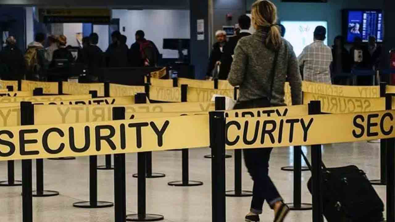 US Issues Travel Advisory | సురక్షిత ప్రాంతాల్లో తలదాచుకోండి.. పాక్‌లోని తమ పౌరులకు అమెరికా అడ్వైజరీ