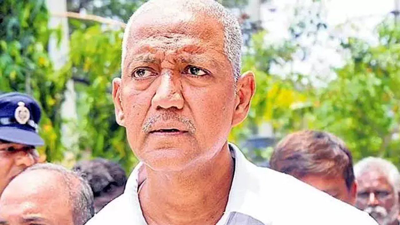 Vallabhaneni Vamsi | అస్వస్థతకు గురైన వల్లభనేని వంశీ.. అర్ధరాత్రి కంకిపాడు ఆసుపత్రికి తరలింపు..!