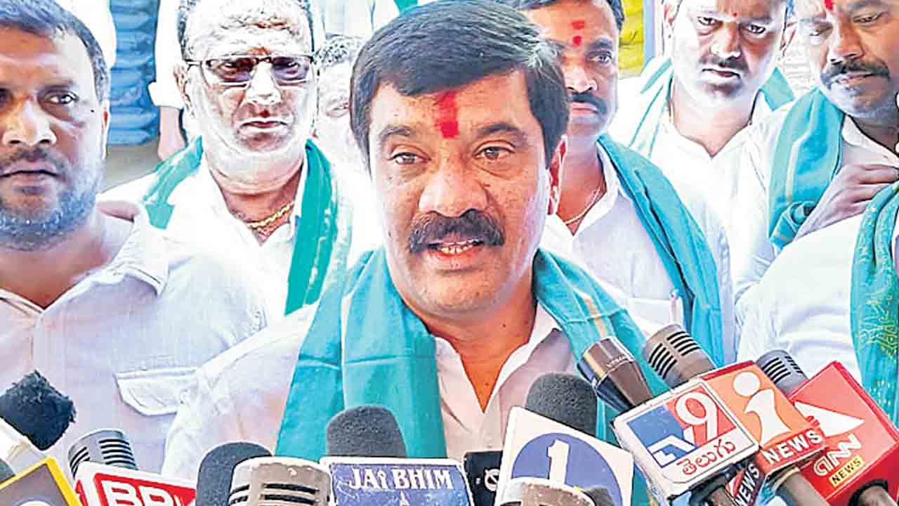 పాలనలో రేవంత్‌రెడ్డి ఫెయిల్యూర్‌