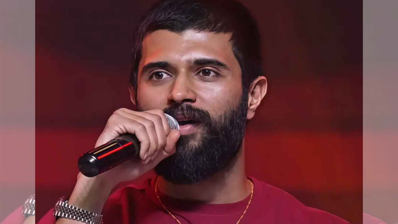 Vijay Devarakonda | చిక్కుల్లో విజయ్‌ దేవరకొండ..! రౌడీ హీరోపై కేసు నమోదు చేసిన పోలీసులు..!