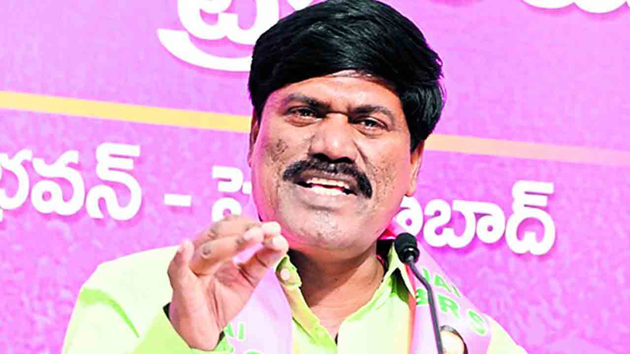 హామీలపై చేతులెత్తేసిన కాంగ్రెస్‌