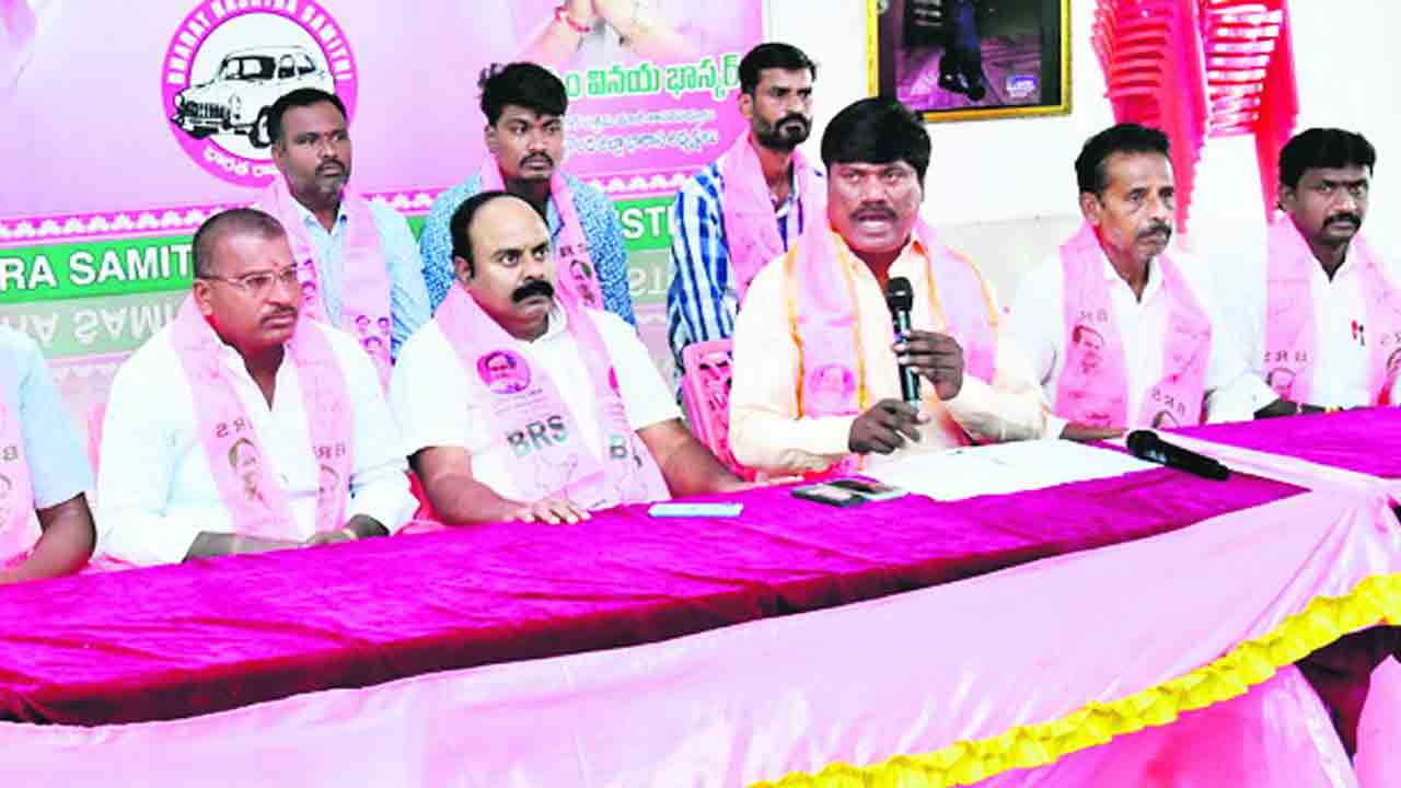 బోనస్‌ ఎగవేసేందుకే కొనుగోలు ఆలస్యం