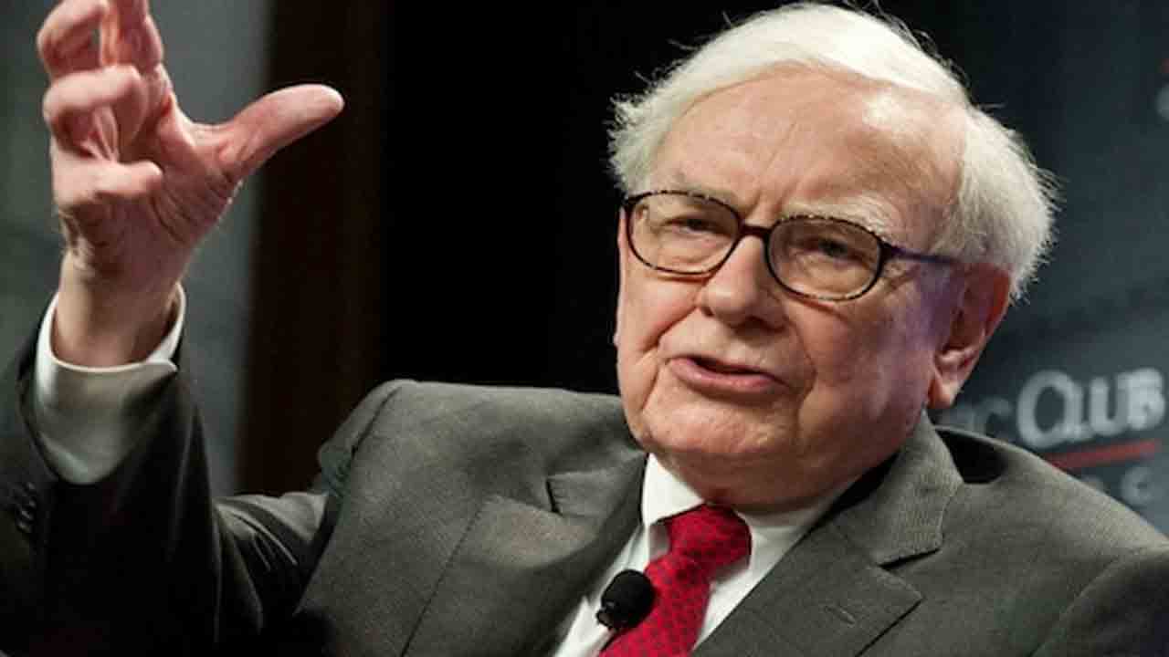 Warren Buffett | బెర్క్‌షైర్‌తో 60 ఏళ్ల బంధాన్ని వీడనున్న వారెన్‌ బఫెట్‌.. తదుపరి సీఈవోగా గ్రెగ్‌ అబెల్‌..!