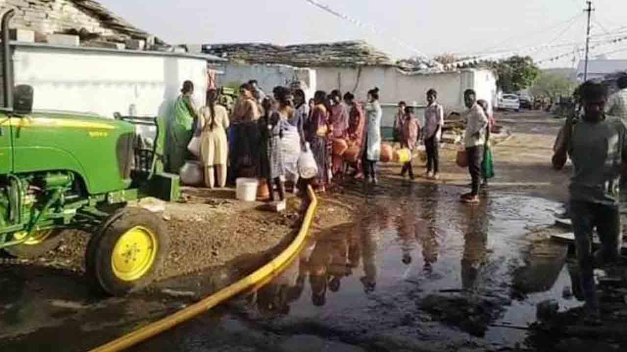 Drinking Water Problems | సంకిరెడ్డిపల్లి,తండాల్లో తీవ్రమైన మంచినీటి ఎద్దడి..చేతులెత్తిసిన అధికారులు