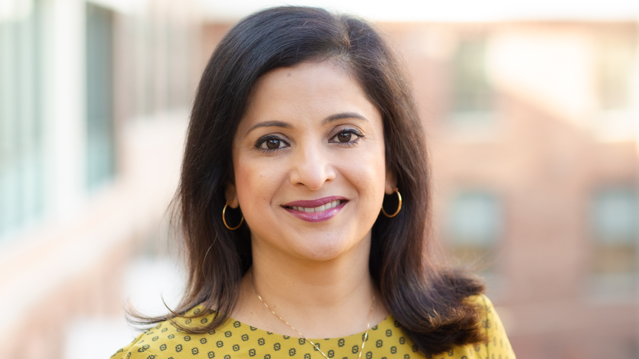 Yamini Rangan | పనిగంటలపై చర్చ జరుగుతున్న వేళ..! ఆదివారాలు పని చేస్తానంటున్న హబ్స్పాట్ సీఈవో..!
