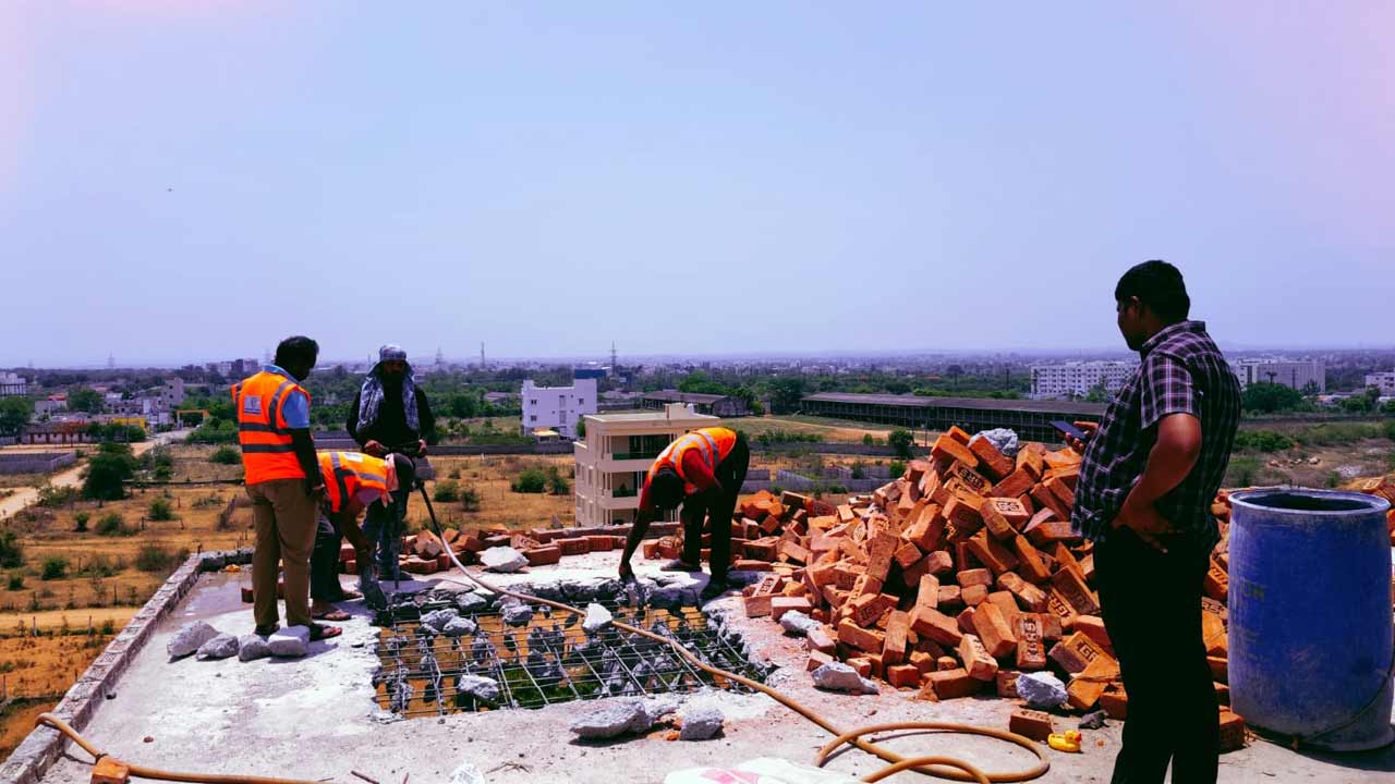 Adibatla | జీ ప్లస్‌ టూ పర్మిషన్‌తో ఐదారంతస్తుల భవనాలు.. ఆదిభట్లలో అక్రమ నిర్మాణాల కూల్చివేత