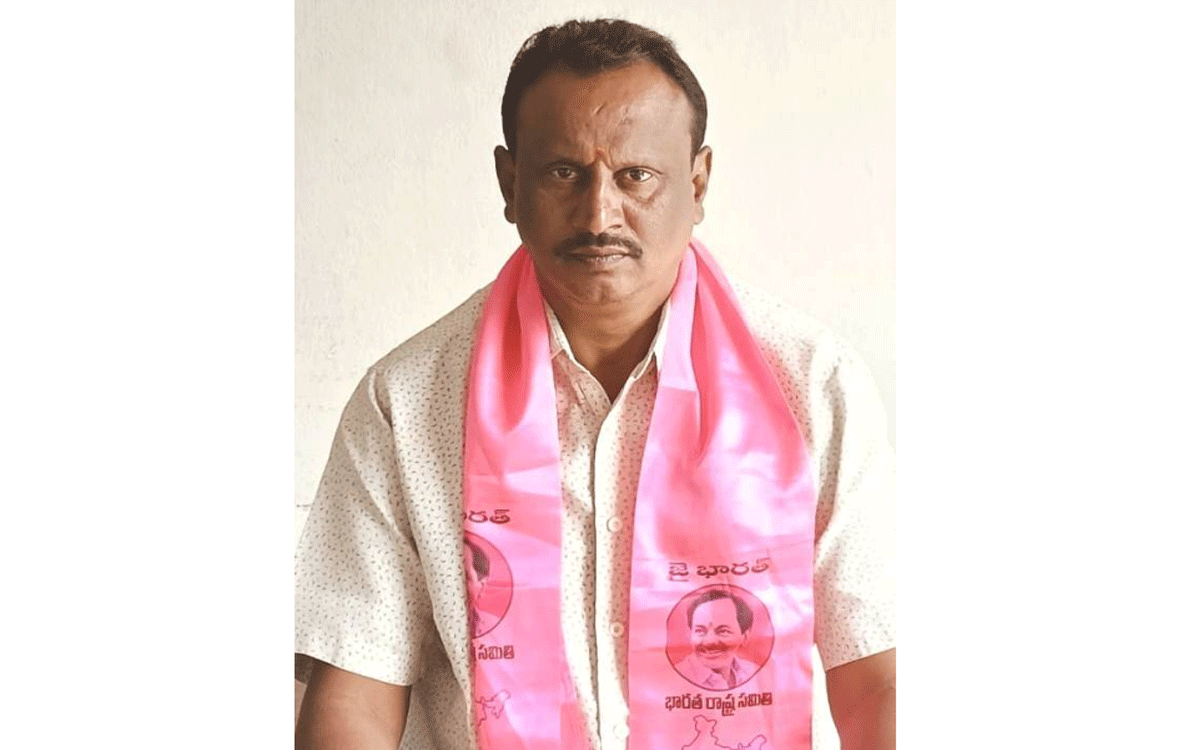 Medak Municipality : పాలన చేతగాక‌పోతే సీఎం ప‌ద‌వి నుంచి త‌ప్పుకో : అంజనేయులు