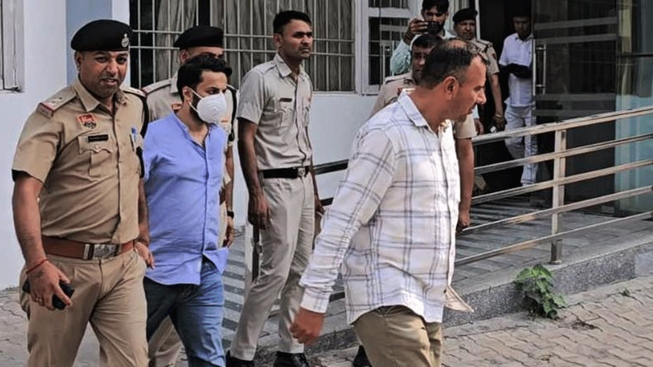 Ashoka University: అశోకా వ‌ర్సిటీ ప్రొఫెస‌ర్ అలీఖాన్ తాత్కాలిక బెయిల్ పొడిగింపు