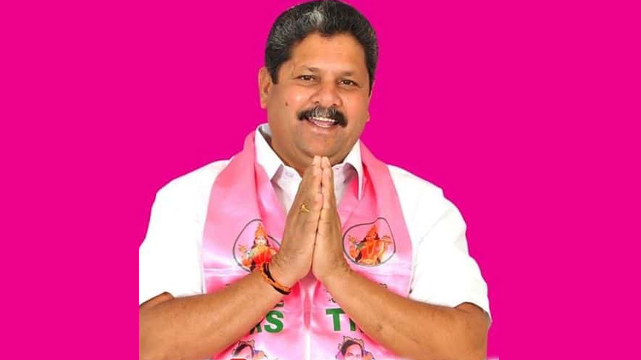 Banoth Madanlal | వైరా మాజీ ఎమ్మెల్యే మదన్‌లాల్ గుండెపోటుతో కన్నుమూత