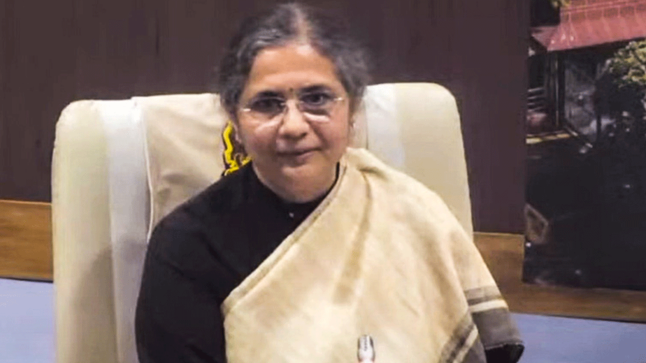 Bela M Trivedi: రిటైరైన సుప్రీంకోర్టు మ‌హిళా జ‌డ్జి జ‌స్టిస్ బేలా త్రివేది.. ఫేర్‌వెల్ లేక‌పోవ‌డంపై విమ‌ర్శ‌లు