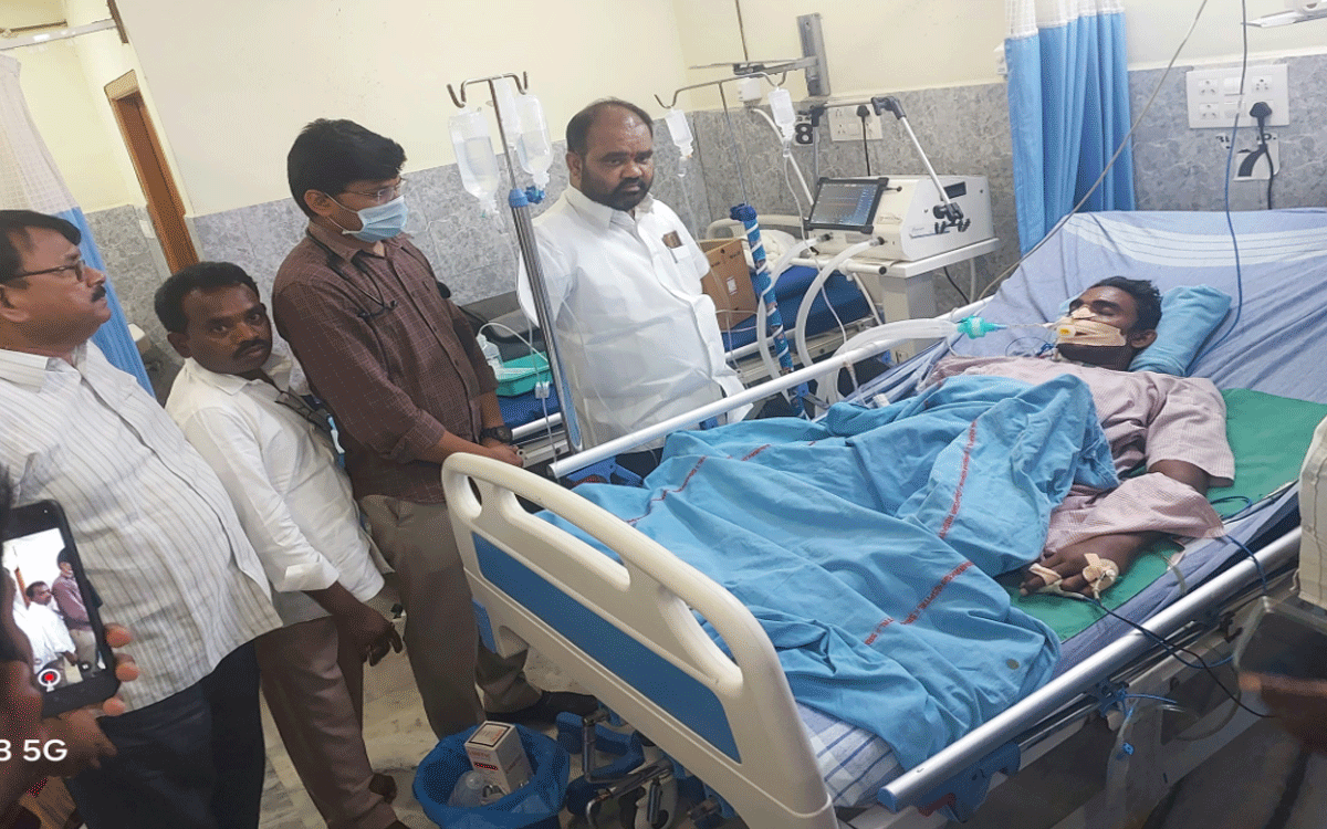 Nalgonda : బీఆర్ఎస్ కార్యకర్తకు మాజీ ఎమ్మెల్యే కంచర్ల ప‌రామ‌ర్శ‌