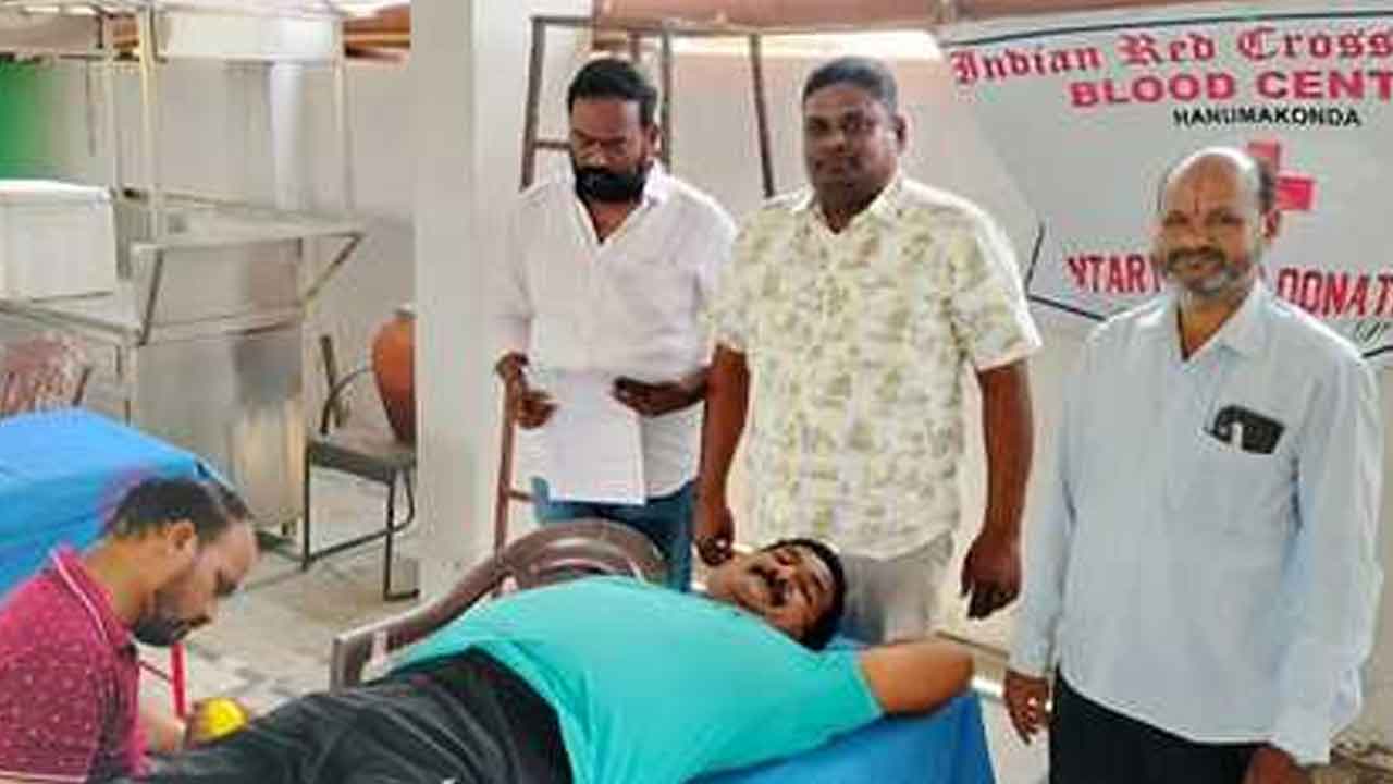 Blood donation | కిట్స్ వాకర్స్ అసోసియేషన్ ఆధ్వర్యంలో రక్తదాన శిబిరం