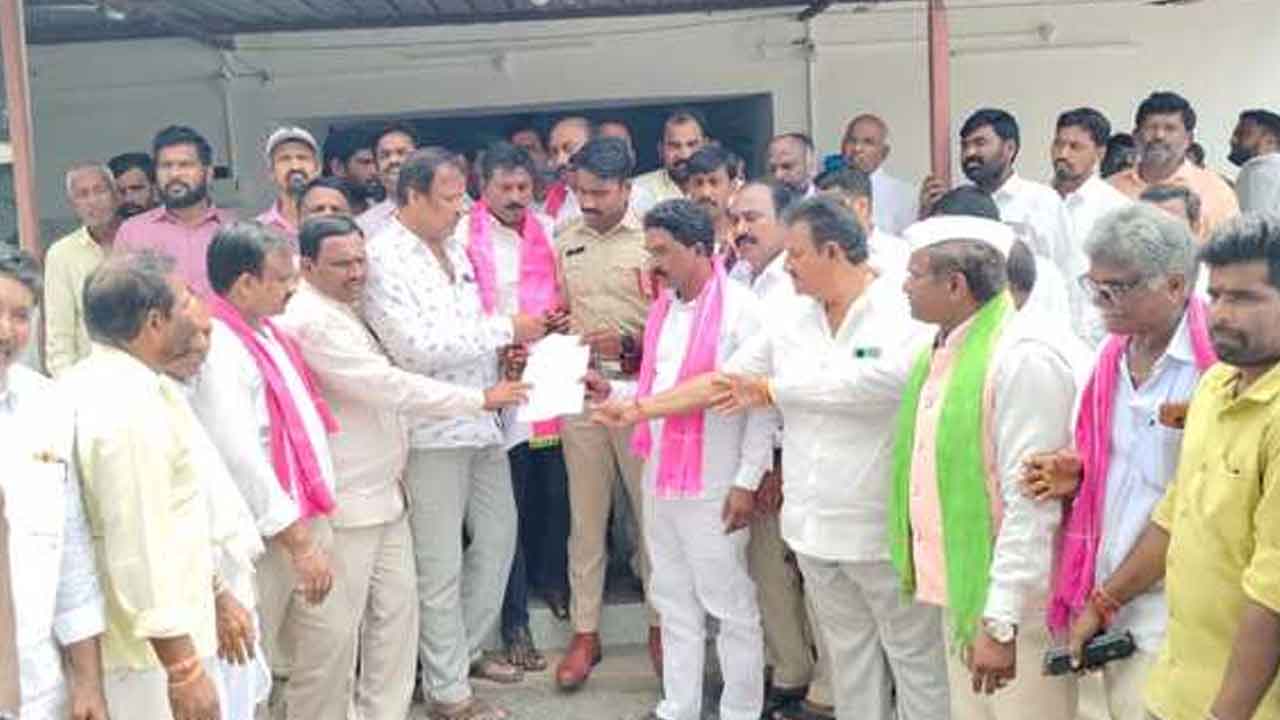 Jhansi Reddy | తొర్రూరు పోలీస్ స్టేషన్‌లో కాంగ్రెస్‌ నాయకురాలు ఝాన్సీ రెడ్డిపై ఫిర్యాదు