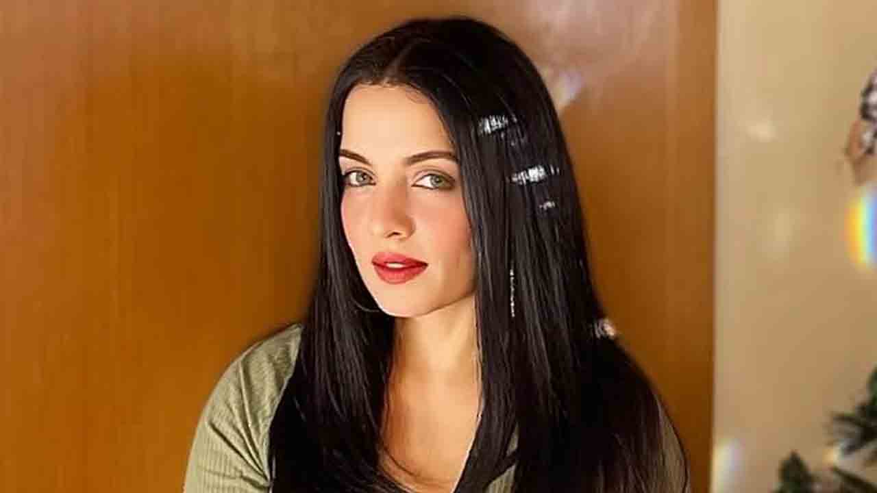 Celina Jaitely | ఇండియా కోసం నిలబడతా, క్షమాపణలు చెప్పను : సెలీనా జైట్లీ