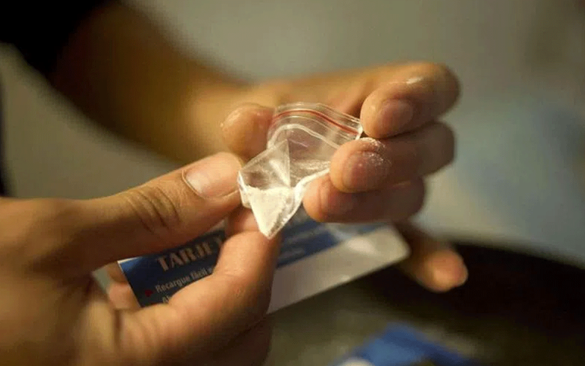 Hyderabad : లేడీ డాక్ట‌ర్ అరెస్ట్.. 53 గ్రాముల కొకైన్ స్వాధీనం