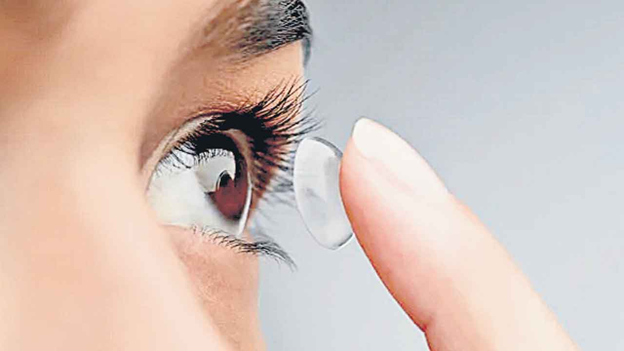Contact Lens | చీకట్లోనూ చూడగలిగే కాంటాక్ట్‌ లెన్స్‌.. తయారు చేసిన చైనా శాస్త్రవేత్తలు