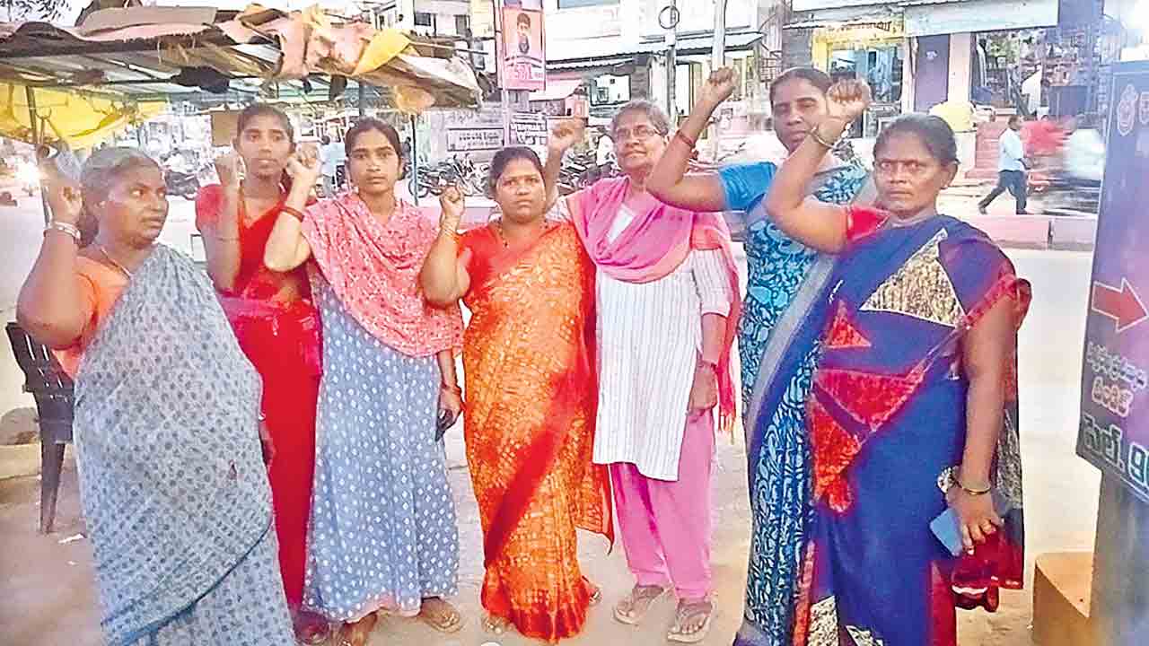 Miss World Pagent | అందాల పోటీలు రద్దు చేయాలి.. చైతన్య మహిళా సంఘం రాష్ట్ర కన్వీనర్‌ డిమాండ్‌