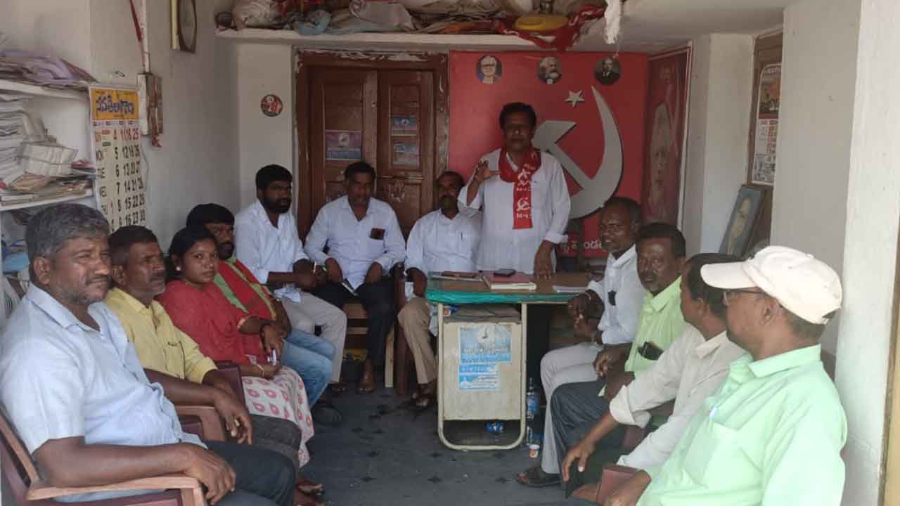 Indiramma houses | అర్హులకే ఇందిరమ్మ ఇండ్లు కేటాయించాలి : ఆముదాల మల్లారెడ్డి