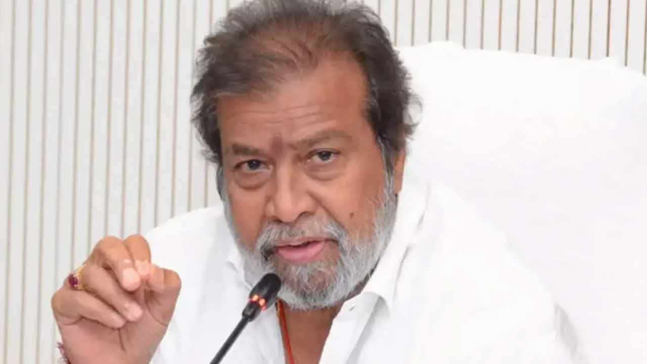 Damodar Raja Narasimha | జీవన్ రెడ్డినే అసలైన కాంగ్రెస్ వాది.. మంత్రి దామోద‌ర రాజ‌న‌ర్సింహ సంచ‌ల‌న వ్యాఖ్య‌లు