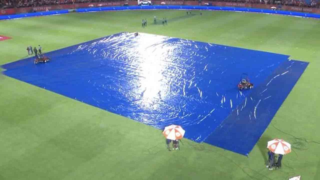 IPL 2025 | ధ‌ర్మ‌శాల‌లో వ‌ర్షం.. ఢిల్లీ, పంజాబ్ మ్యాచ్ టాస్ ఆల‌స్యం..!