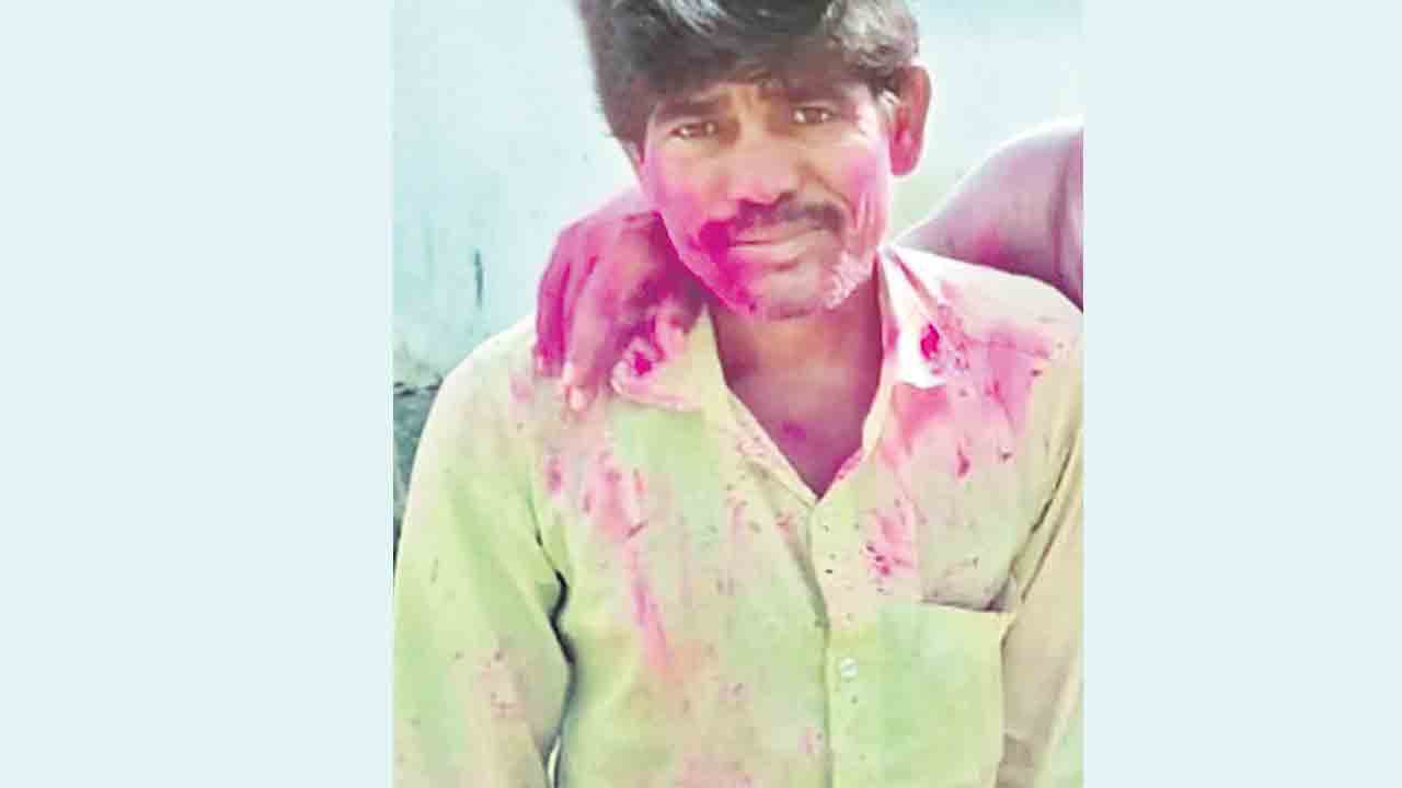 గొంతులో మటన్‌ ముక్క ఇరుక్కొని ఒకరి మృతి